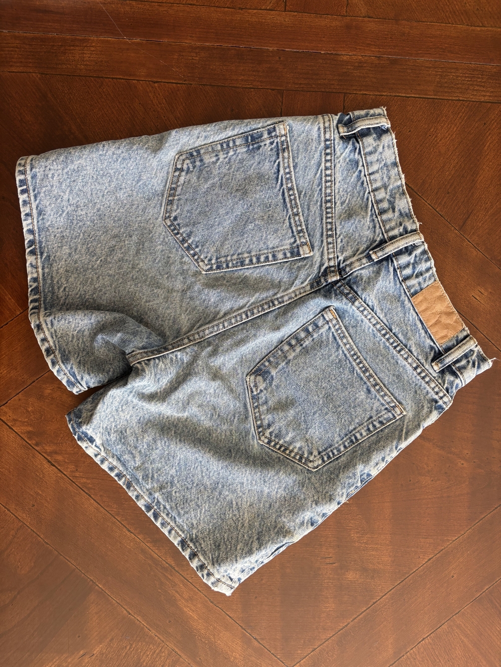 Zara Light Blue High-Rise Denim Shorts - Picture 2 of 4